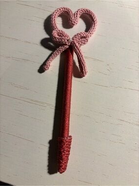Homemade personalized Tricontin heart pen
